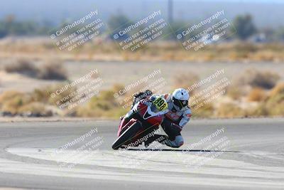 media/Nov-17-2024-CVMA (Sun) [[1fec520723]]/Race 11-Amateur Supersport Open/